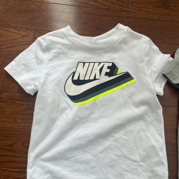 Nike Kids Matching Sets - Picture 3 of 10
